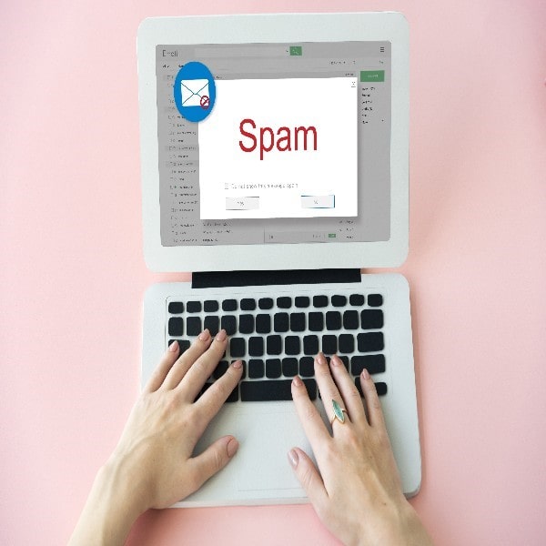 اسپم اسکور سایت چیست و راه کار های کاهش آن